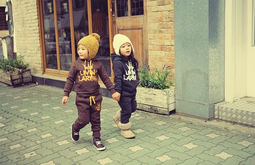 photo adorable-children-cute-couple-kids-korean-love-Favim_com-58785_zps2e688e6a.jpg