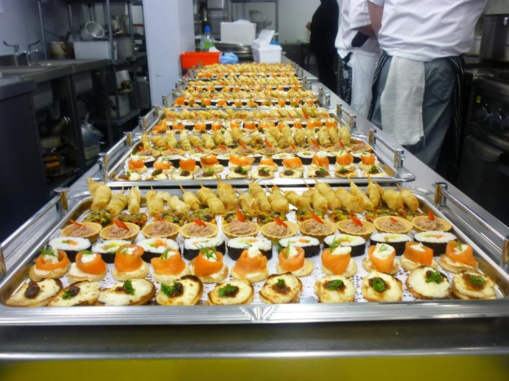 P1000870.jpg Canapes image by Halesowen