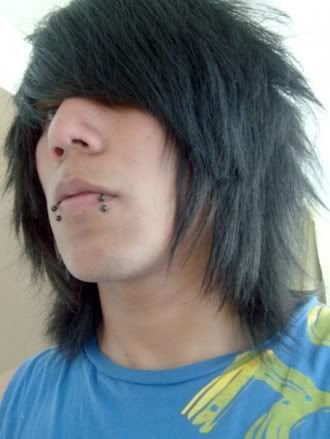 black emo hair boys. lack-emo-hair-oys-330x439.