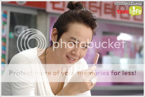 http://i948.photobucket.com/albums/ad324/lingnam2/Sukkie05/0b4865d9866ae36310df9bc6.jpg