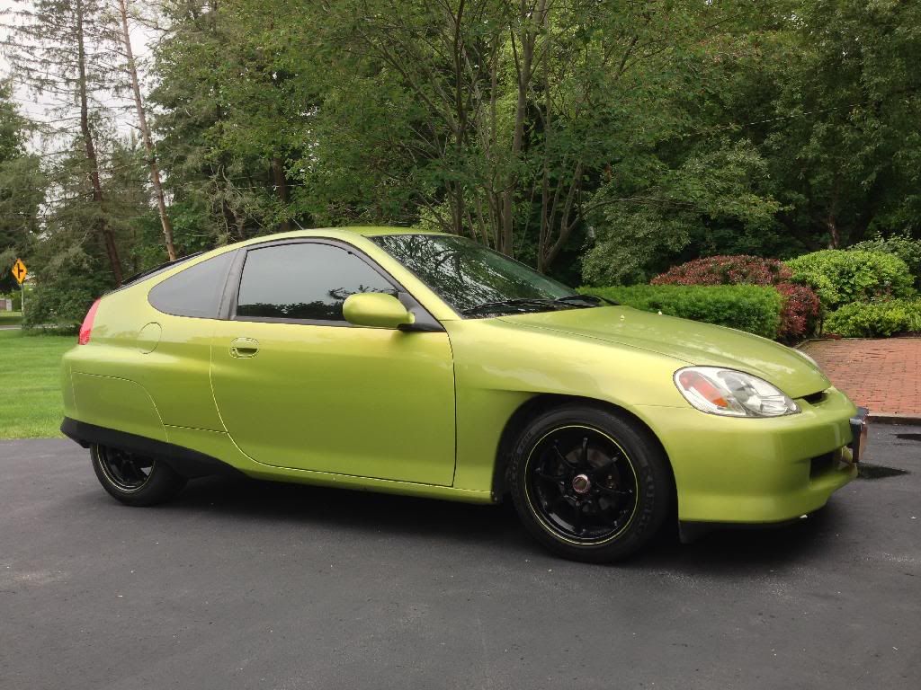 The body is mostly made of aluminum and will not rust. The 2000 model only came in Manual Transmission but later models offered a CVT as an option.